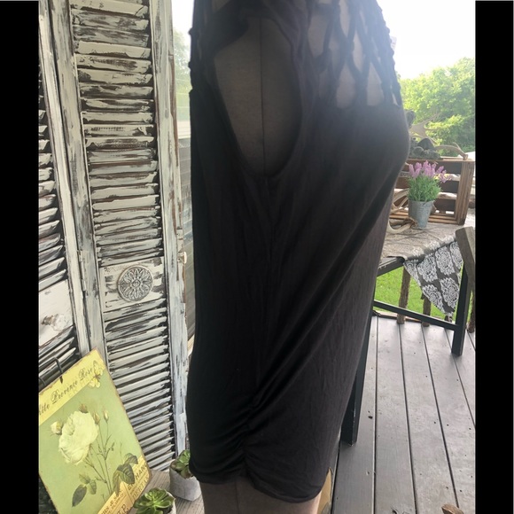 Top - Picture 6 of 6